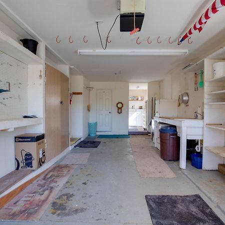 Bay City Vacation Rental Escape About 5 Mi To Marina! エクステリア 写真