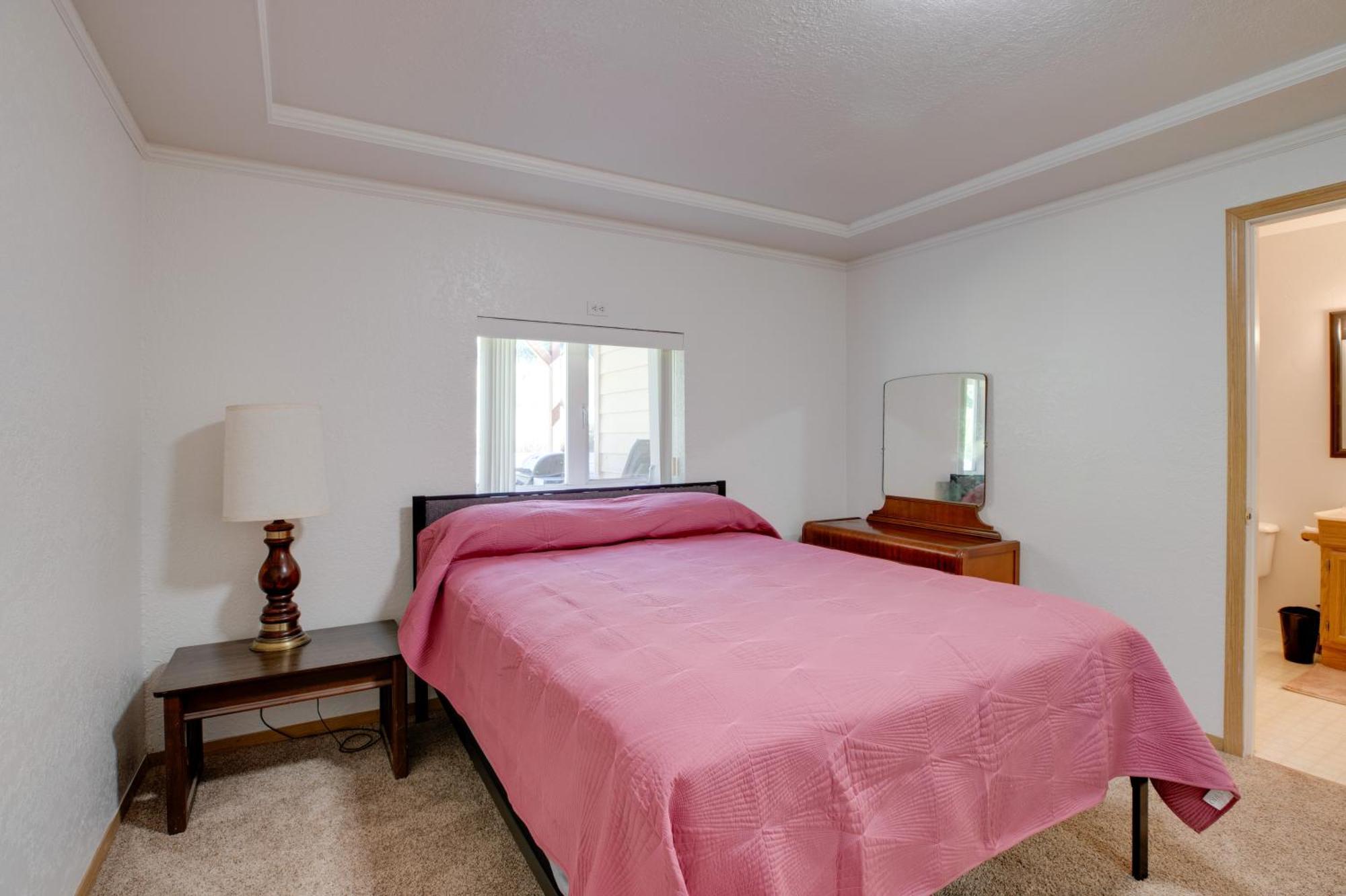 Bay City Vacation Rental Escape About 5 Mi To Marina! エクステリア 写真