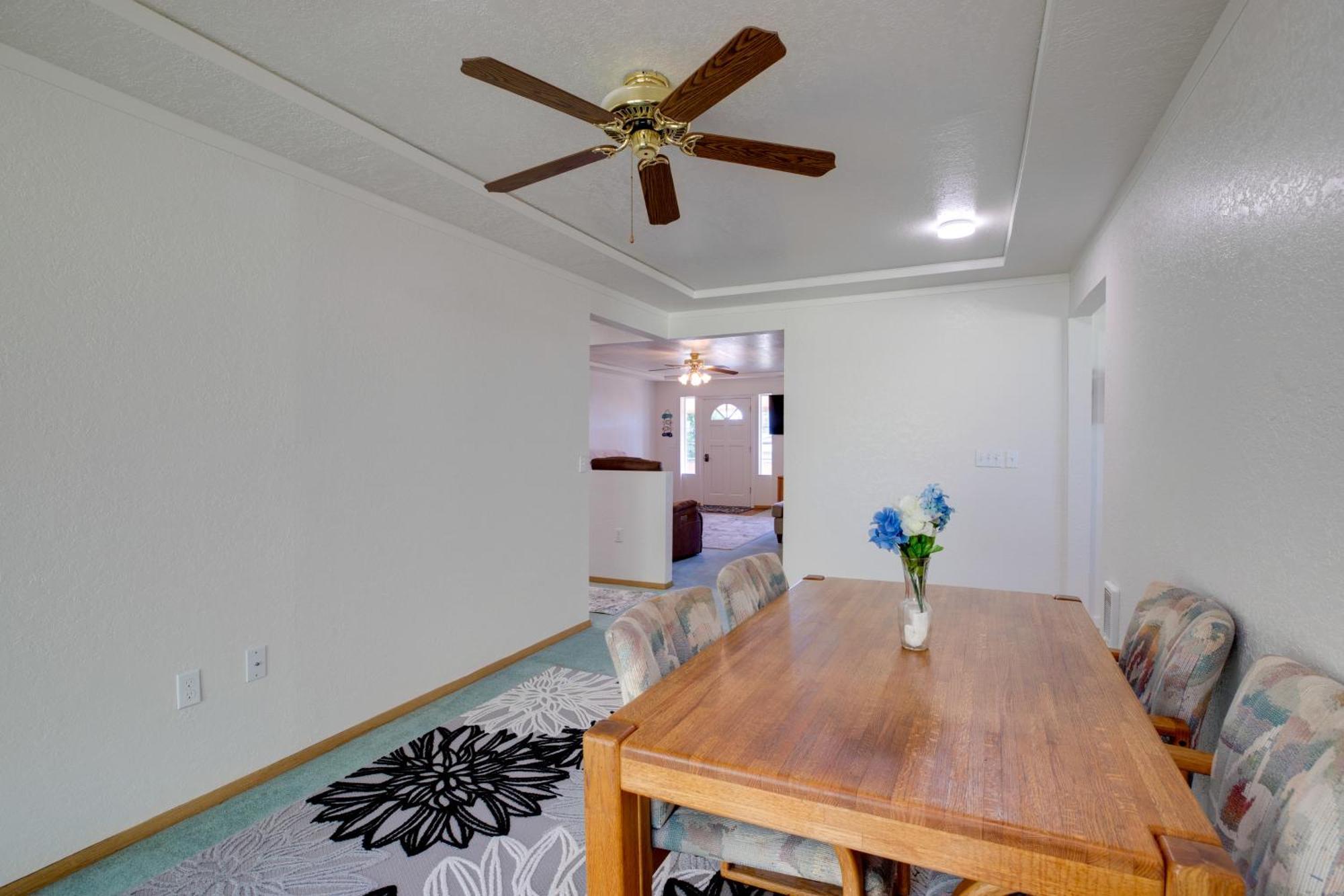 Bay City Vacation Rental Escape About 5 Mi To Marina! エクステリア 写真
