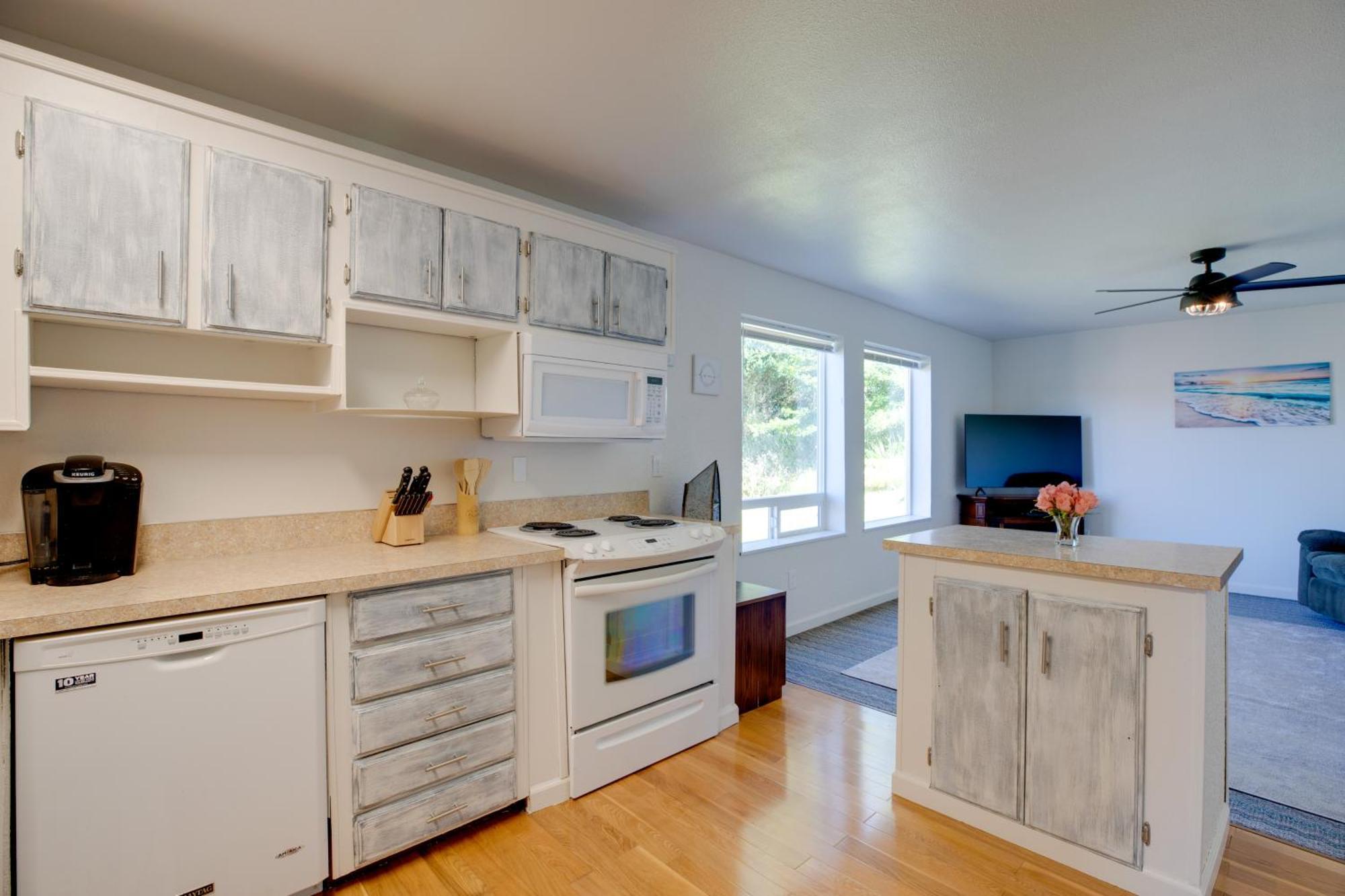 Bay City Vacation Rental Escape About 5 Mi To Marina! エクステリア 写真